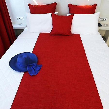 Santorini Loft Apartment Kamari  Ngoại thất bức ảnh